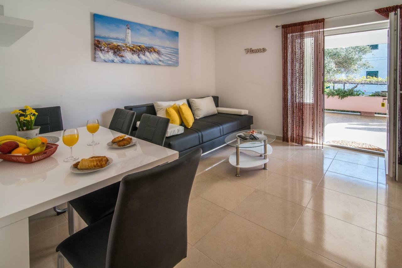 Braut Krk Apartment *
