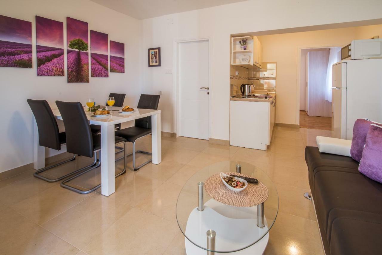 Braut Krk Apartment Krk Town